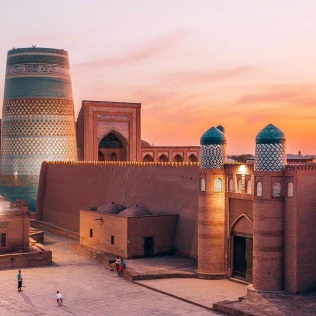 Отель KHIVA IBROHIM Экстерьер фото