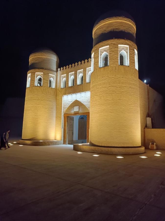 Отель KHIVA IBROHIM Экстерьер фото