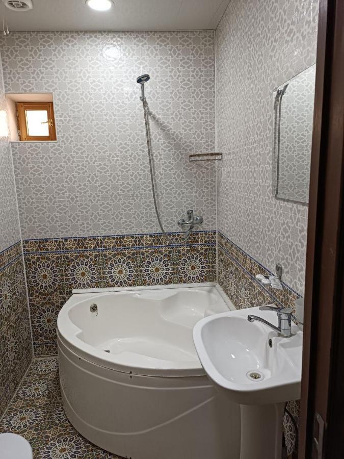 Отель KHIVA IBROHIM Экстерьер фото